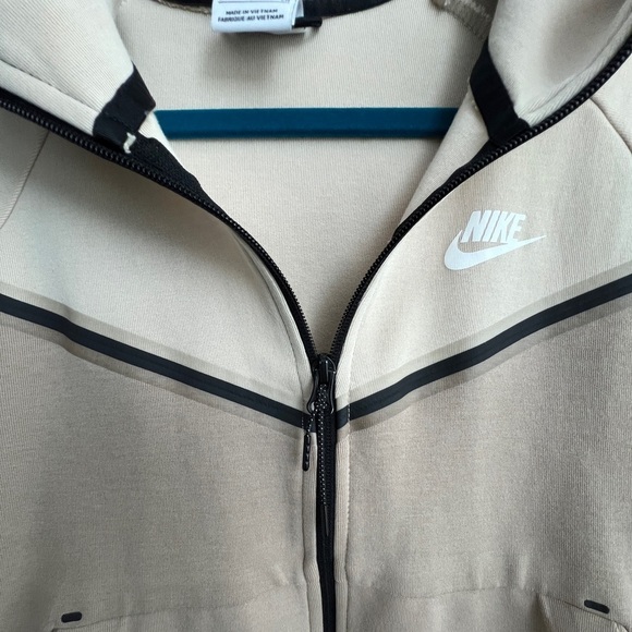 Nike 2 piece set - Picture 3 of 15